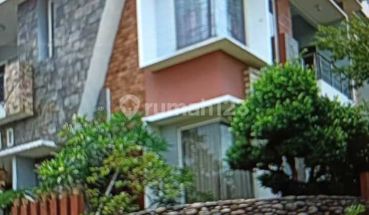 Dijual Cepat Rumah di Mahoni Taman Royal 1