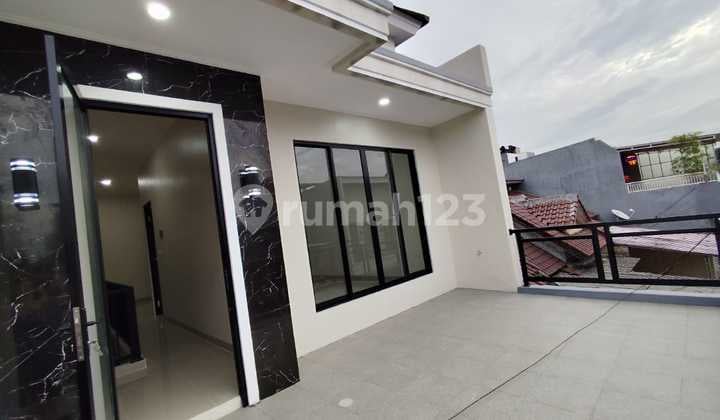 For Sale: New House Ready to Occupy in Melati Mas Serpong