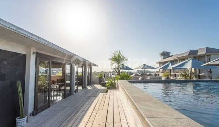 Freehold Boutique Hotel For Sale - 30 Rooms, Rooftop Pool