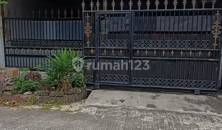 Rumah Komplek Taman Mutiara Petamburan Grogol