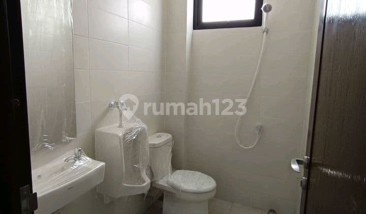 Cheapest Warehouse Rental Biz Park Pik2, 9X 20