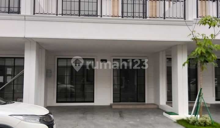 Dijual Rumah Baru Bukit Nirmala Akses Dekat Tol, Balkon Luas