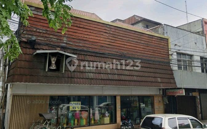 Ruko di Mt Haryono Mataram Semarang. Area Bisnis yang Sangat Ramai.