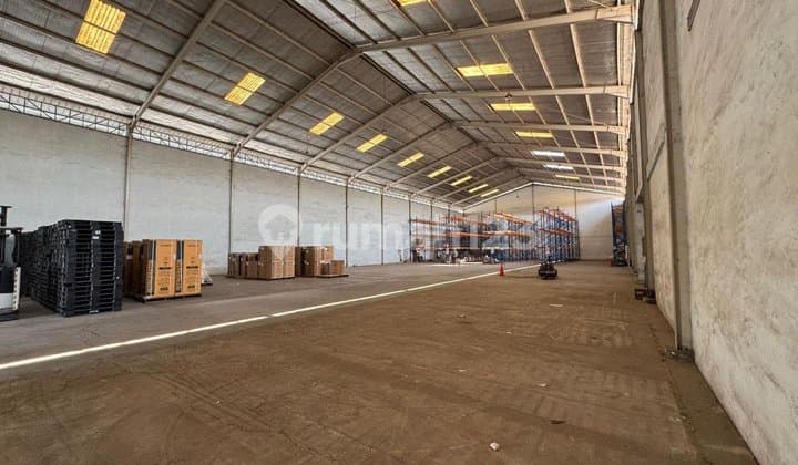 Warehouse Land Area 1,200 m² in Semper, North Jakarta