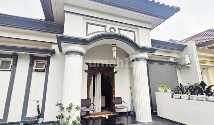 Rumah 2 Lantai Asri dan Menawan dengan Lingkungan yang Damai di Cakung - Jakarta Timur
