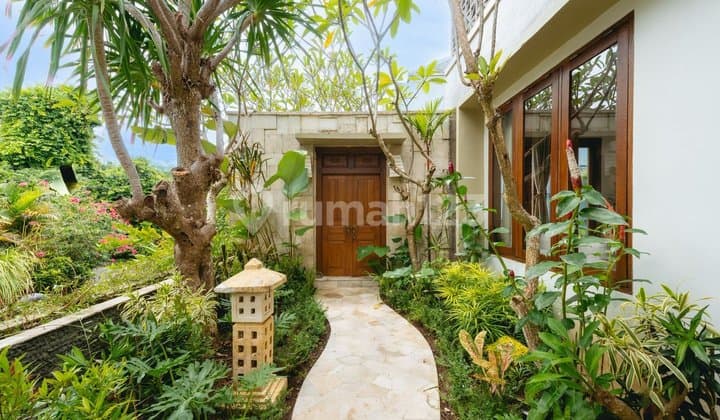 New Villa with SHM and Swimming Pool in Jimbaran, Bali