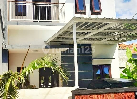 Rumah 2 Lantai - 3 Kamar Di Lokasi Strategis - Pemogan - Denpasar