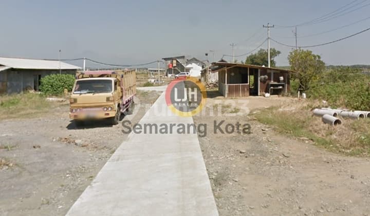 Kavling Di Patebon, Kendal Tanah