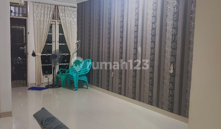 Murah Sektor 7A Siap Huni