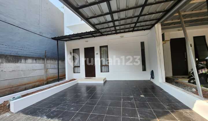 Calista Residence Graha Raya Hoek