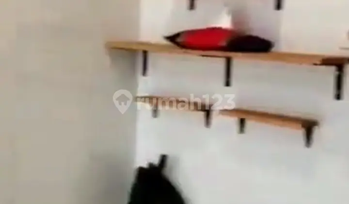 Cheap Virginia Hook Life