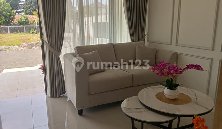 Dijual Rumah 3 Lantai Gaya Japanese Di Cirendeu