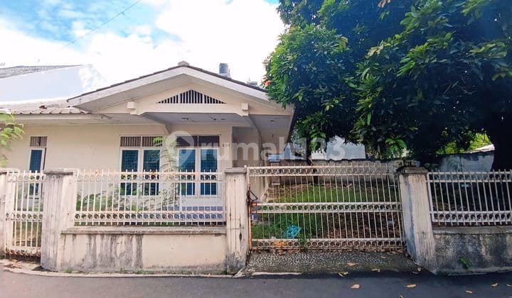 Hot Deals Rumah Hitung Tanah Strategis Bebas Banjir Posisi Hook Halaman Luas Cocok Untuk Hunian Mewah Dll Di Puri Indah Kembangan Jakarta Barat