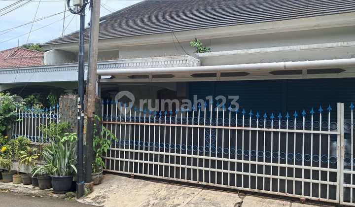 Rumah Strategis Bebas Banjir di Tanah Kusir Jakarta Selatan