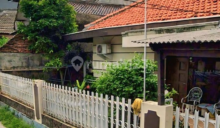 Rumah Strategis Bebas Banjir Hitung Tanah Murah, Row 2 Mobil Di Lingkungan Perumahan, Cocok Untuk Hunian Tenang & Nyaman Di Kedoya Jakarta Barat