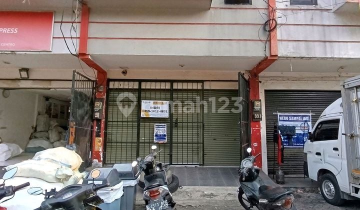 Ruko 2 Lantai Strategis Siap Huni Pasca Renovasi bisa Gandeng, Parkiran Luas Cocok untuk Kantor, Gudang & Ruang Tempat Usaha Lainnya di Daan Mogot Taman Ratu Duri Kepa Dekat Tanjung Duren Jakarta Barat.