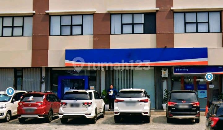 Ruko Premium 3,5 Lantai Strategis bisa Gandeng 3 Pinggir Jalan Raya Parkiran Luas Cocok untuk Restoran, Klinik, Bank, Office Kantor, Tempat Usaha Lainnya di Kemanggisan Jakarta Barat