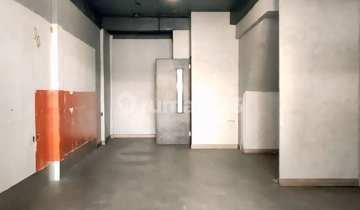 Hot Deals Ruko Bagus 3 Lantai Strategis untuk Kantor, F&B, Bank, Klinik, Resto, Coffee Shop, Aneka Usaha Lainnya di Pinggir Jalan Raya Utama Tanjung Duren Raya Jakata Barat