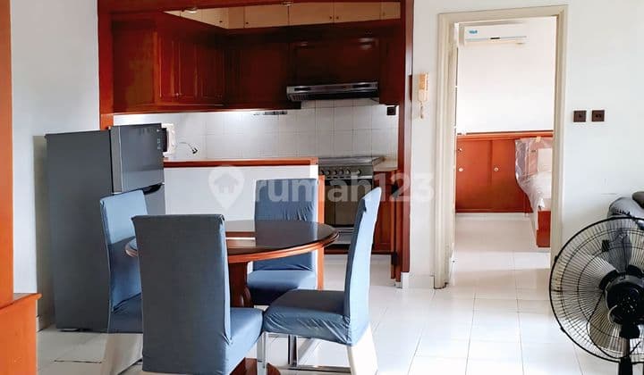 Hot Deals Below NJOP Spacious & Strategic Apartment Just Steps Away from GBK Senayan in the Heart of Jakarta, 3BR Fully Furnished, Low Floor Eligible for KPR, Semanggi Apartment, Gatot Subroto, Central Jakarta