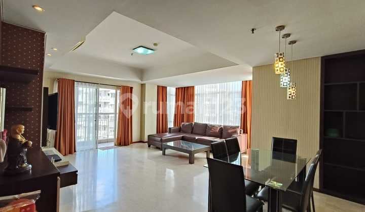 Disewakan Apartemen Royal Mediterania Garden , 3+1 Bedroom Furnished Harga Nego