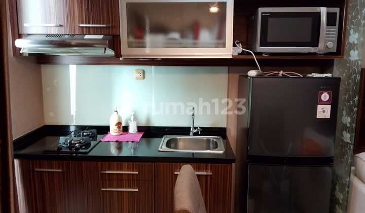 Disewakan Apartemen Royal Mediterania Garden , 2+1 Bedroom Full Furnished Harga Nego