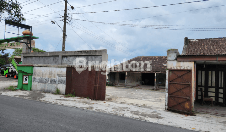 TANAH BONUS GUDANG TUA DI SUKOHARJO