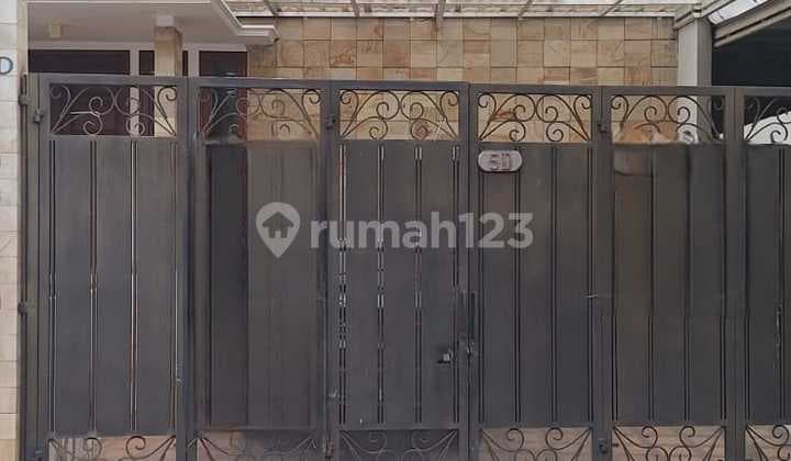 Rumah Cantik Dan Luas Di Cilandak Timur Jakarta Selatan
