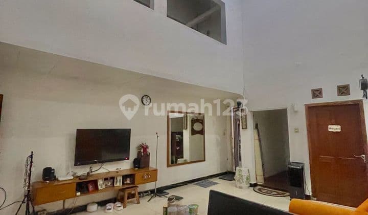 Rumah 2 Lantai Semi Furnished Siap Huni Turangga