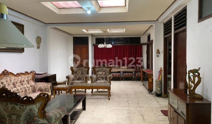 Rumah Bagus Mainroad Dago