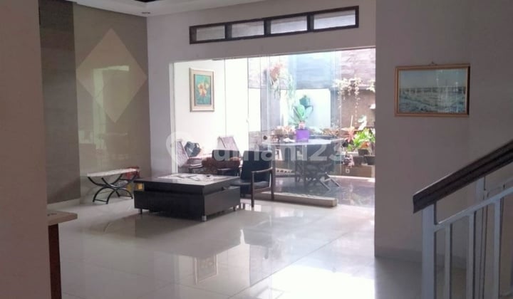 Rumah Bagus2 Lantai Turangga Bandung (Sna)