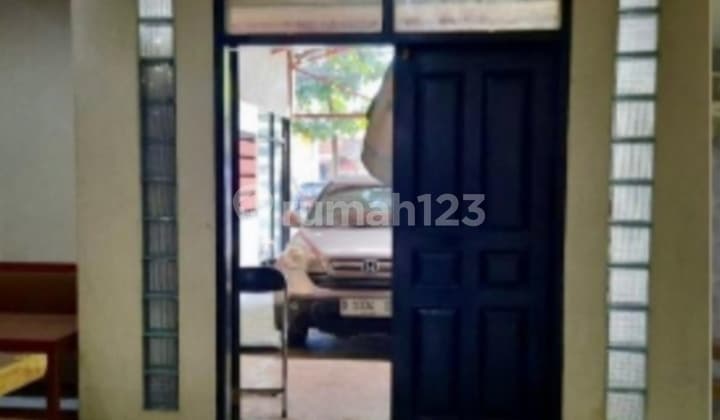 Ruang Usaha Siap Pakai Ex Cafe Mainroad Buah Batu