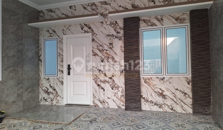 Dijual Murah Rumah 1 Lantai Baru Renovasi,Siap Huni di Cipondoh