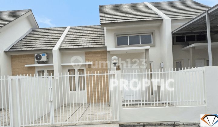 Rumah 1 Lantai Alana Sidoarjo - Rm007apd