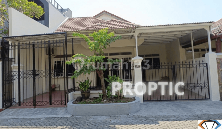 1.5 Storey House Rungkut Surabaya - Rm065apd