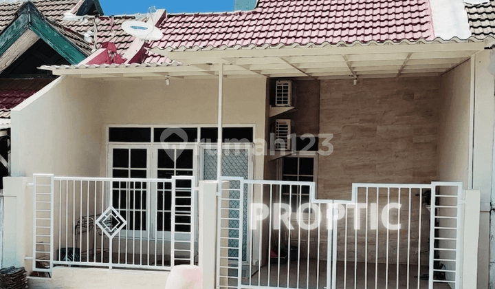 Single-Story House at Pondok Tjandra Waru Sidoarjo - Rm030apd