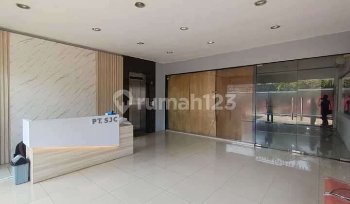 Disewakan Ruangan Kantor LT 3 & Lt4 di Alternatif Cibubur, Transyogi, Depok