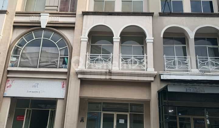 3-Story Ruko Grand Galaxy City Ready to Occupy For Rent