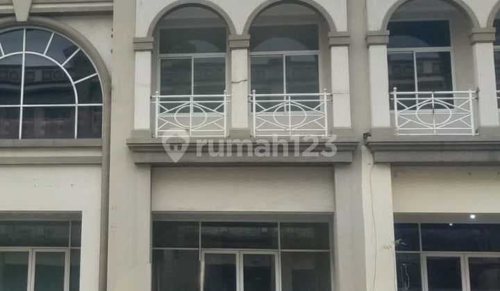 Di Sewakan Ruko di Rose Garden Ruko 3 lantai siap Huni langsung di Grand Galaxy City
