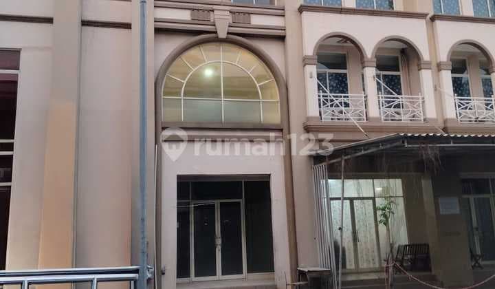 Disewakan Ruko Full 3 lt, Panjang 13 Meter Blok Rrg Galaxy Bekasi