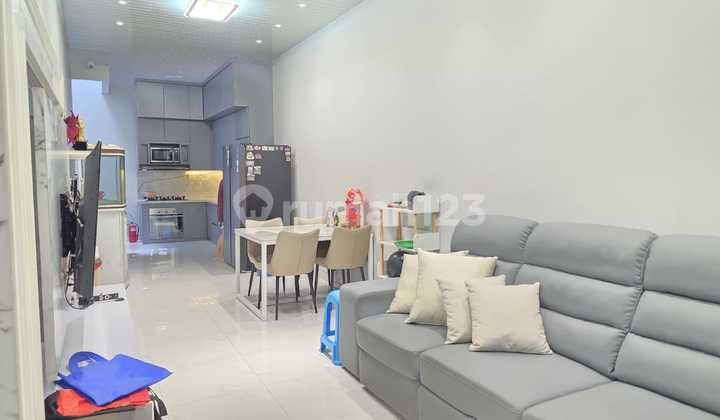 Rumah Baru Mewah Furnished/Non di Metland Menteng Jakarta Timur