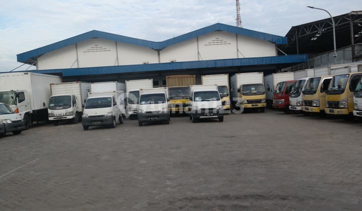 Gudang & Office Strategis Pinggir Tol Cakung Jakarta Timur