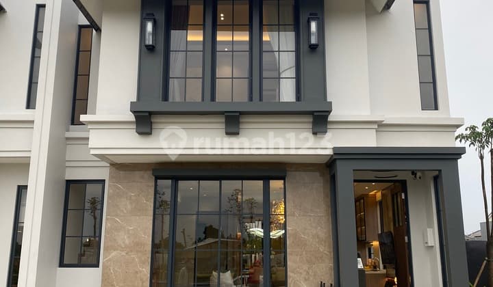 Rumah Europan Classic Deket Stasiun Dan Pintu Toll