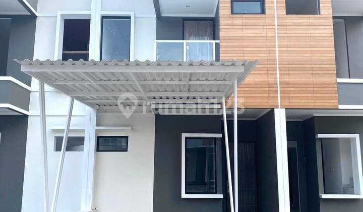 Rumah 2 Lantai Ready Deket Stasiun Rawabuntu