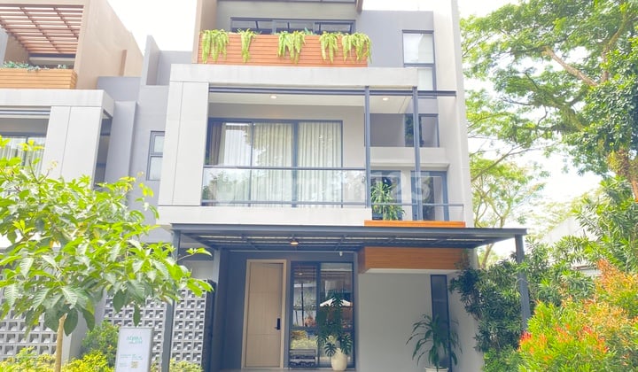 Rumah 3 Lantai Di Cluster Bsd City Deket Mall
