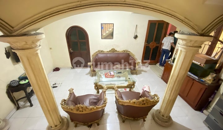 Rumah 2 Lantai Pisangan Jakarta Timur Untuk Kosan