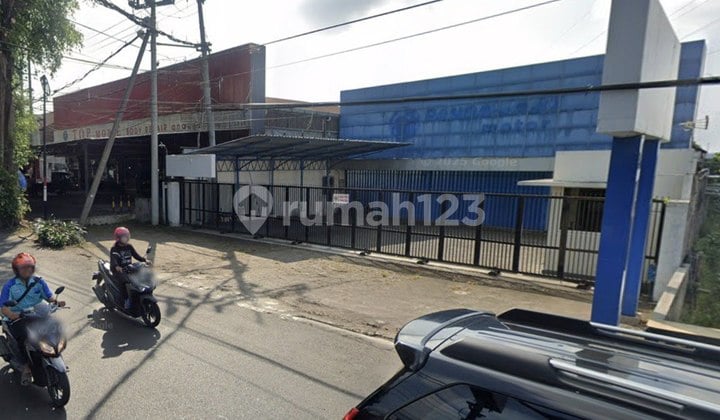 Ruko Besar Di Jalan Ahmad Yani Blimbing Malang