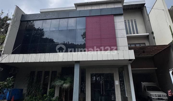 Ruang Usaha Ex Kantor Di Jalan Raya Langsep, Klojen Kota Malang