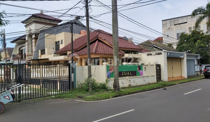 Rumah + Tempat Usaha Sangat Strategis, Hook Kuldesak