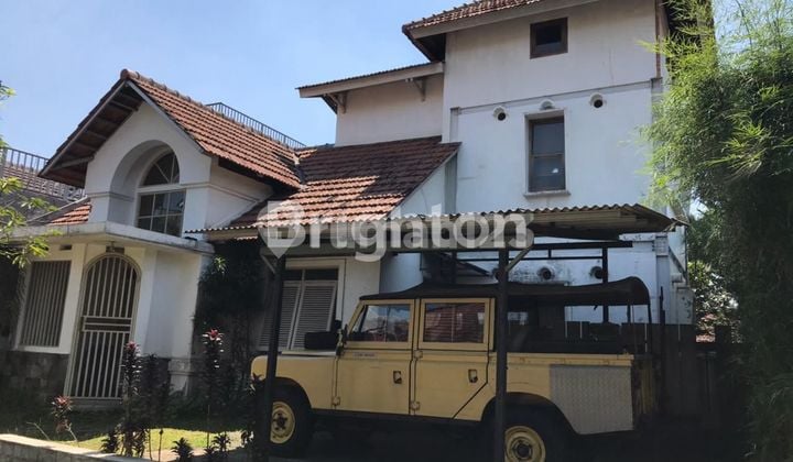 Rumah Mewah Cluster Taman Pasadena, Sentul City, SHM