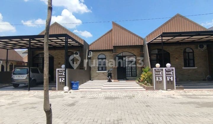 Rumah Strategis Dekat Kampus Perumahan Semarang